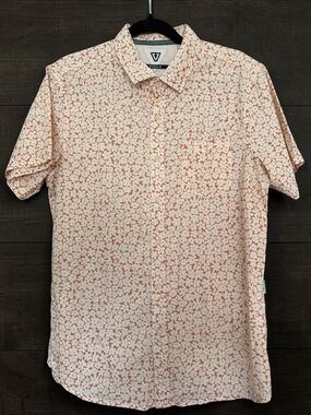 Vissla Floral Button Up Shirt Mens Medium Short Sleeve Organic Cotton Surf Casua